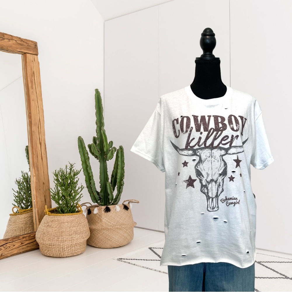 Bohemian Cowgirl Distressed Cowboy Killer Graphic Tee T-Shirt